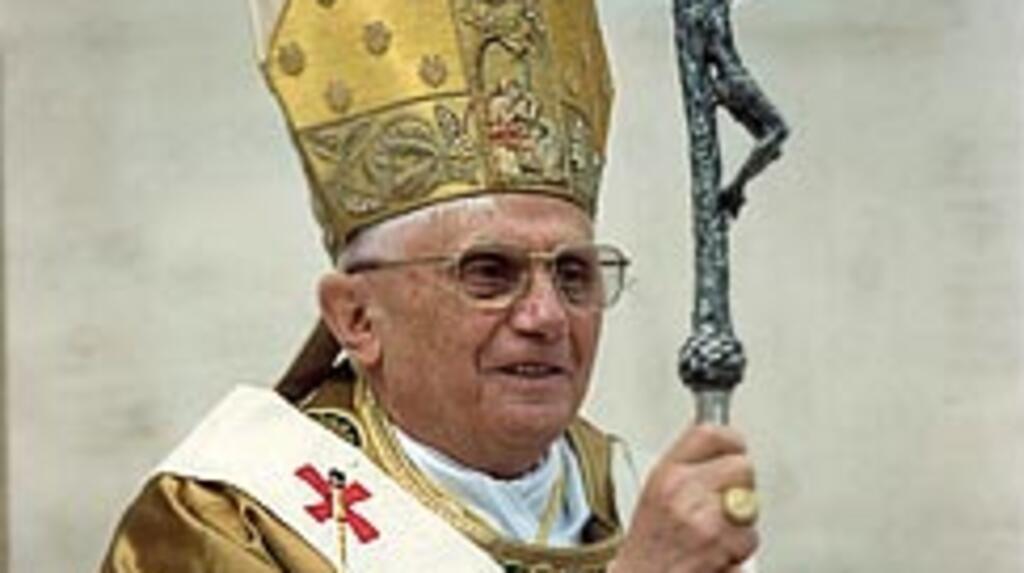 本笃十六世： 一个最被误解的教皇？ - 特别节目